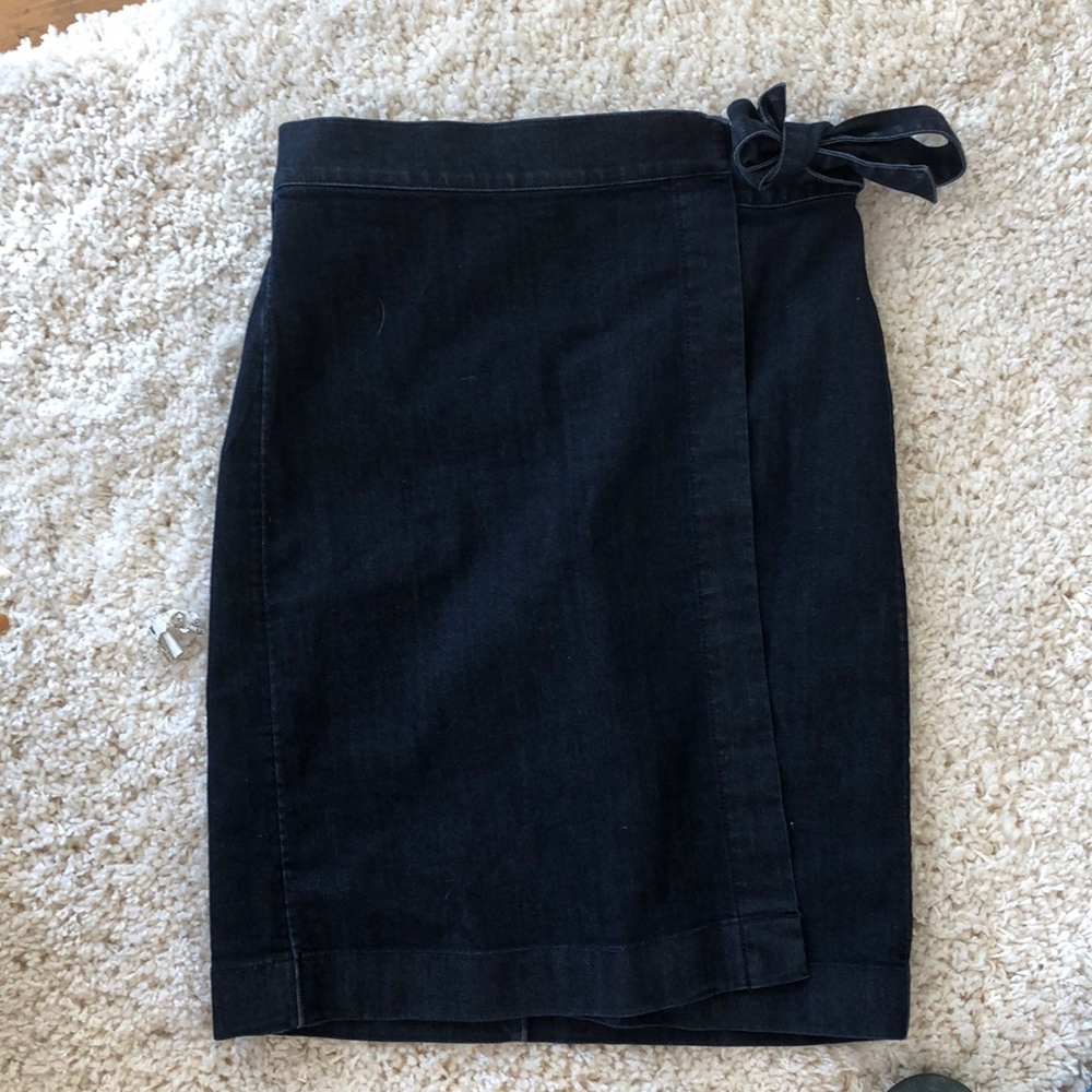 LOFT wrap denim skirt— knee length (I’m 5’6’’)